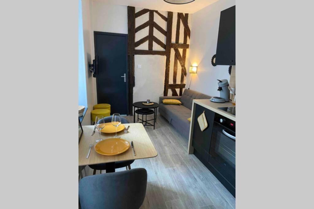 Appartement Centre De Moulins Moulins  Dış mekan fotoğraf